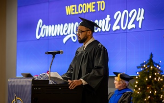 Blackhawk Honors New Graduates at December Commencement Ceremony